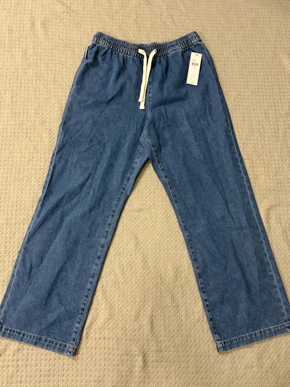 Calvin Klein Straight-Leg Mid-Blue Jeans